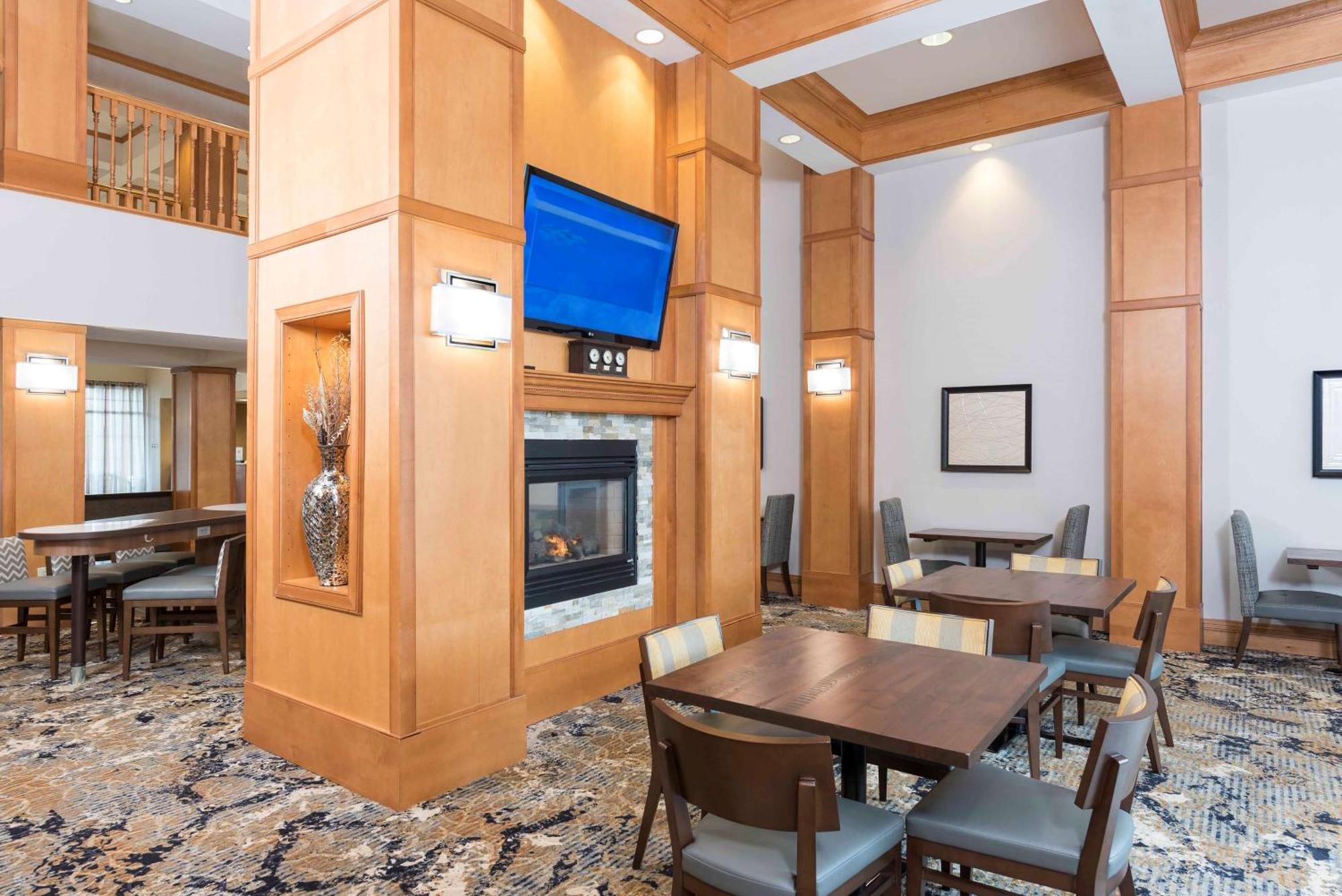 Homewood Suites By Hilton Indianapolis Airport / Plainfield Exteriér fotografie